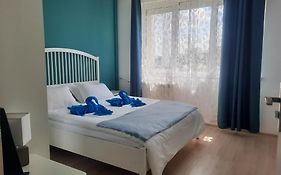 Cozy Apartment At Gara De Nord